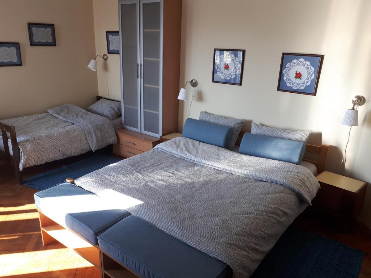 Cozy Hikers Flat Belgrado Exterior foto